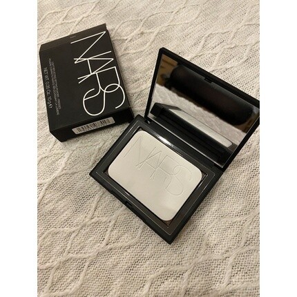 

Nars Светоотражающая прессованная пудра Соболь