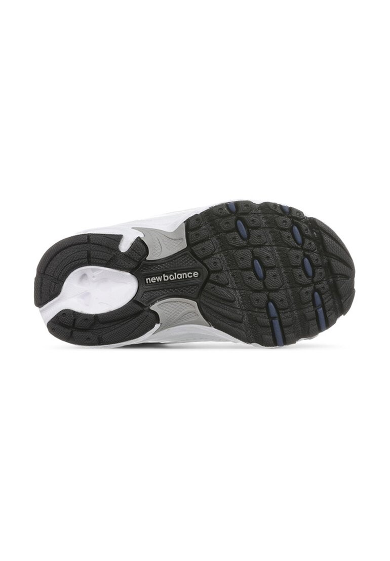 

Кроссовки на шнуровке 530 UNISEX New Balance, белый