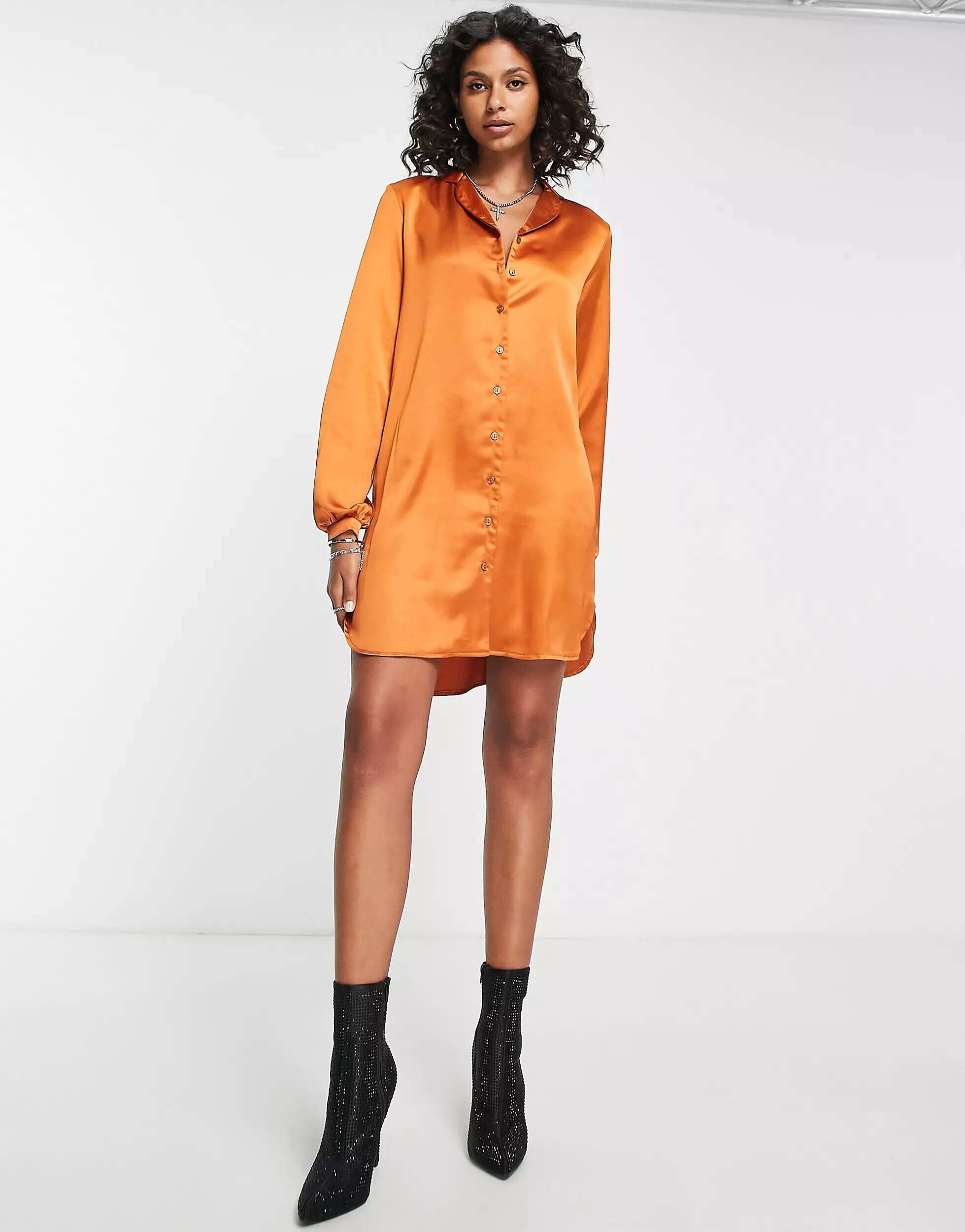 Атласное платье мини-рубашка с воланами London Tall ярко-оранжевого цвета Flounce London