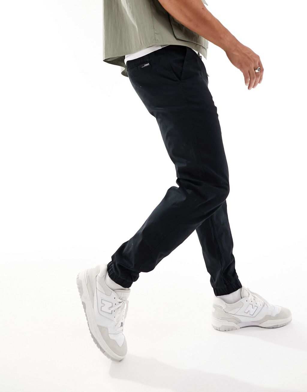 

Черные брюки-парашюты Pull&Bear, Черный