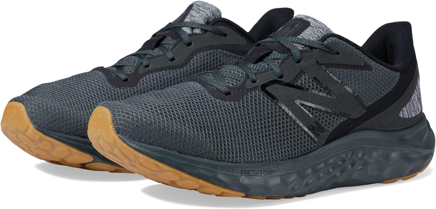 

Кроссовки Fresh Foam Arishi v4 New Balance, цвет Blacktop/Gum