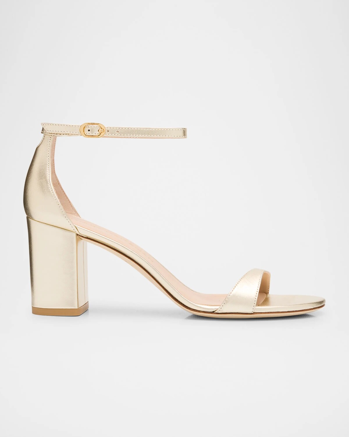 

Кожаные сандалии Nudist II с ремешком на щиколотке Stuart Weitzman, цвет Light Gold