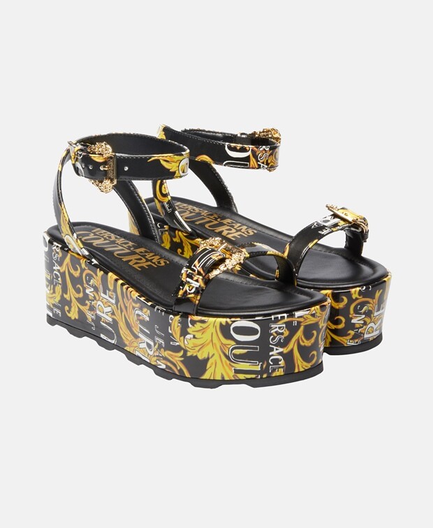 

Босоножки на платформе Versace Jeans Couture, цвет Caviar Black