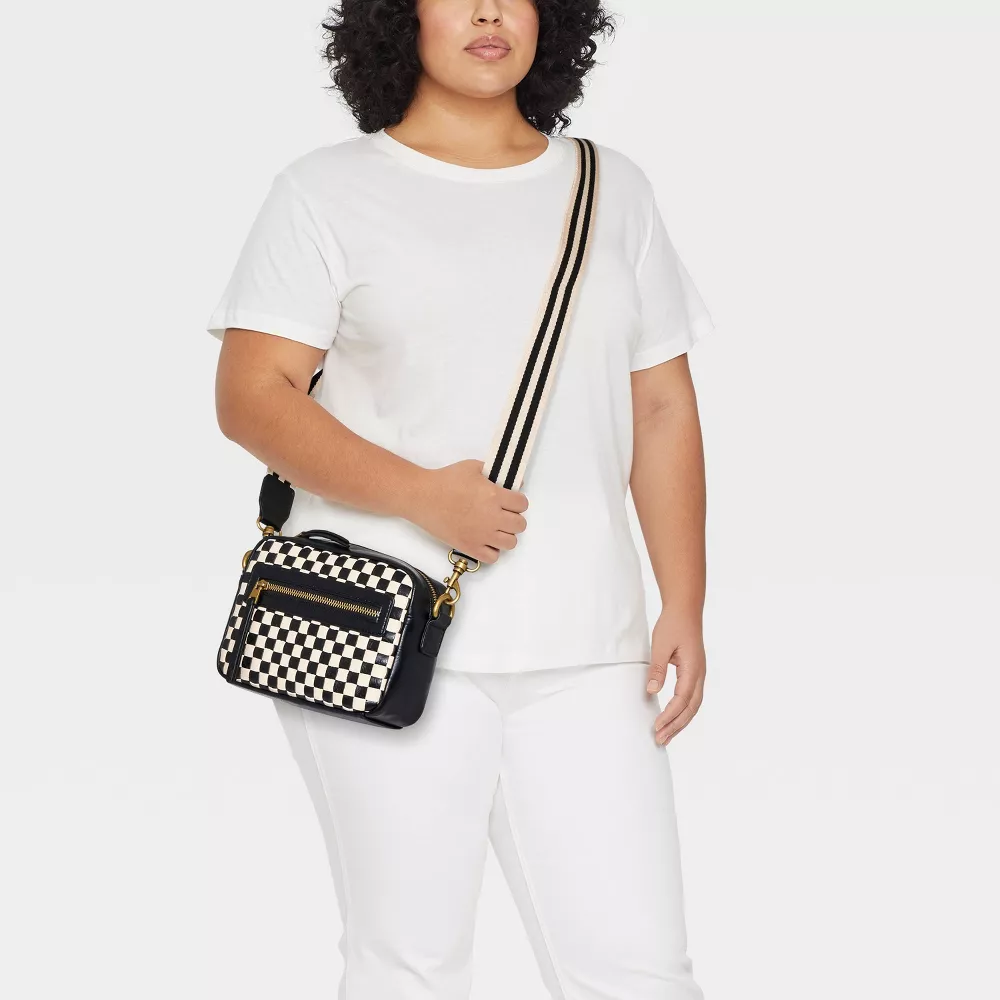 

Сумка-чехол для камеры Checker с ремешком Universal Thread, цвет Black/Cream