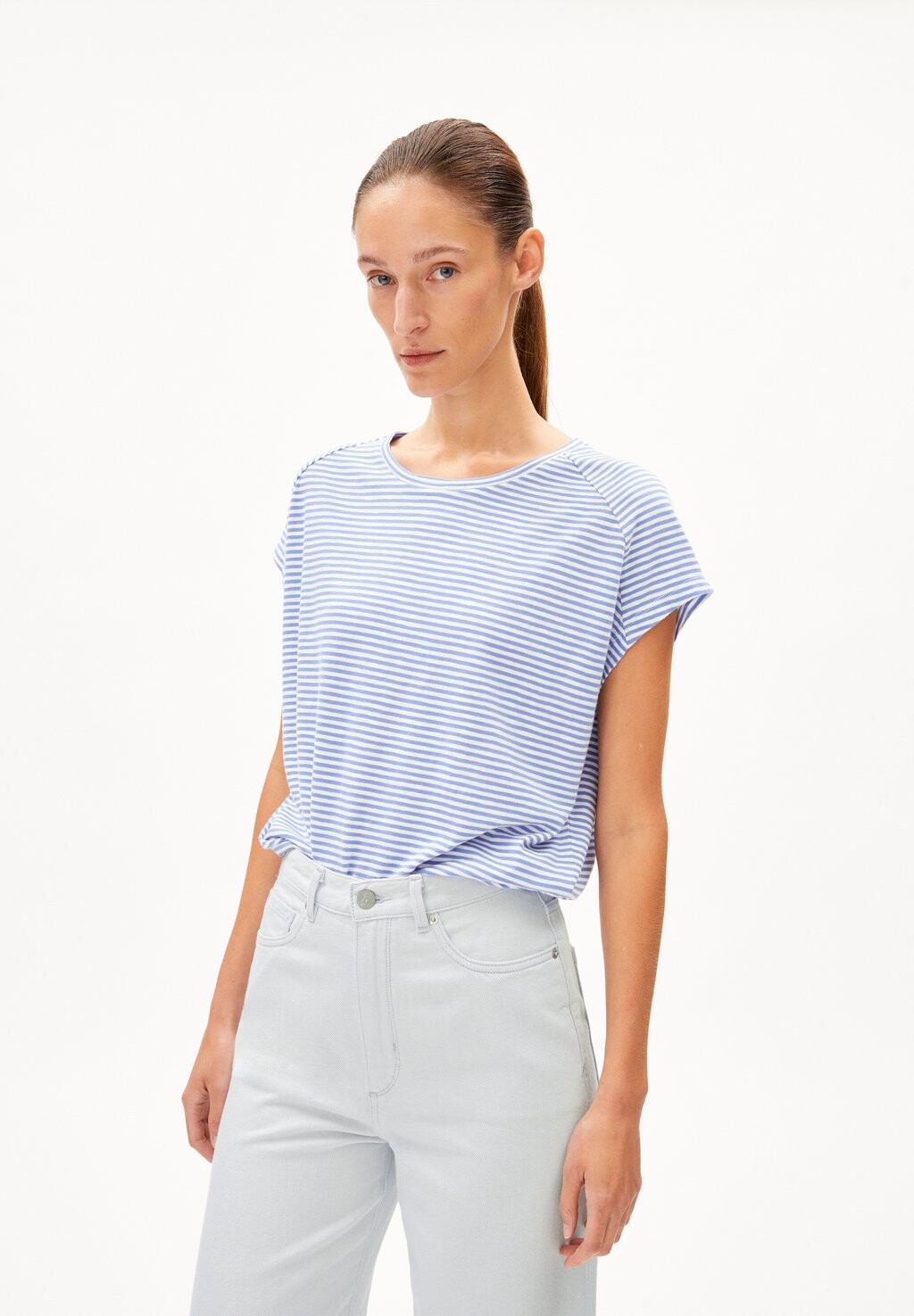 

Футболка с принтом OFELIAA LOVELY STRIPES ARMEDANGELS, цвет blue bloom-oatmilk