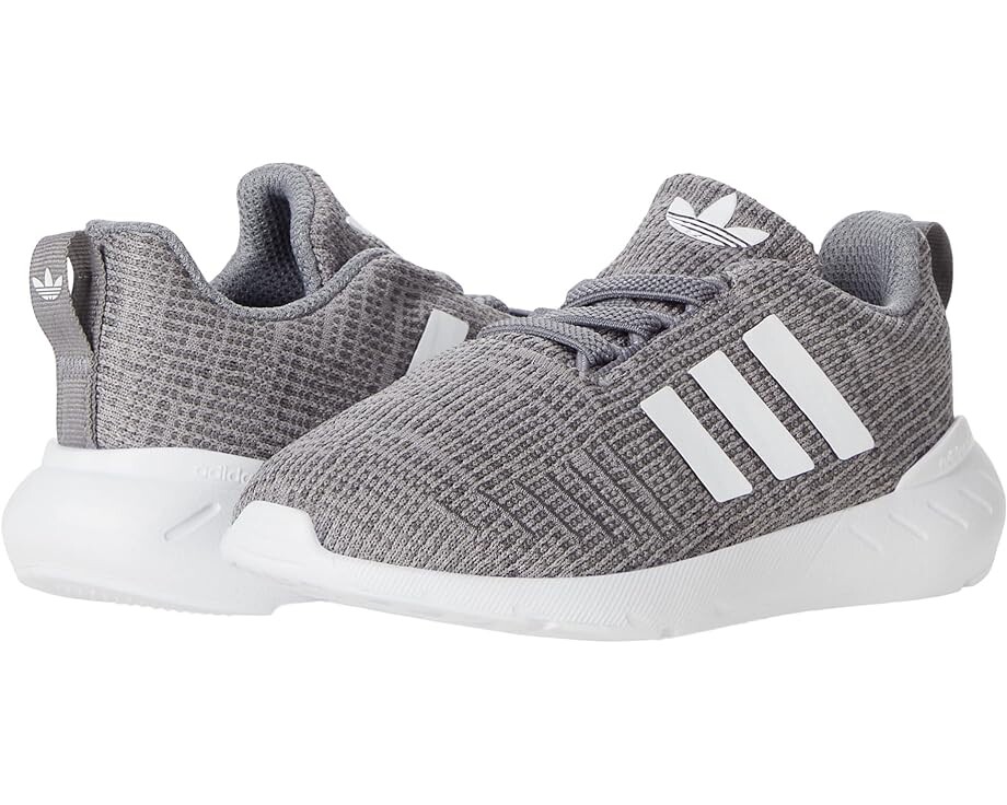 

Кроссовки Adidas Swift Run 22, цвет Grey/White/Grey