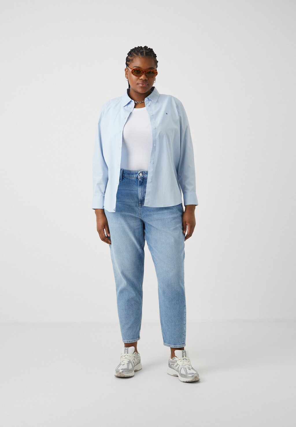 

Рубашка-блузка ESSENTIAL REGULAR SHIRT Tommy Hilfiger, светло-голубой