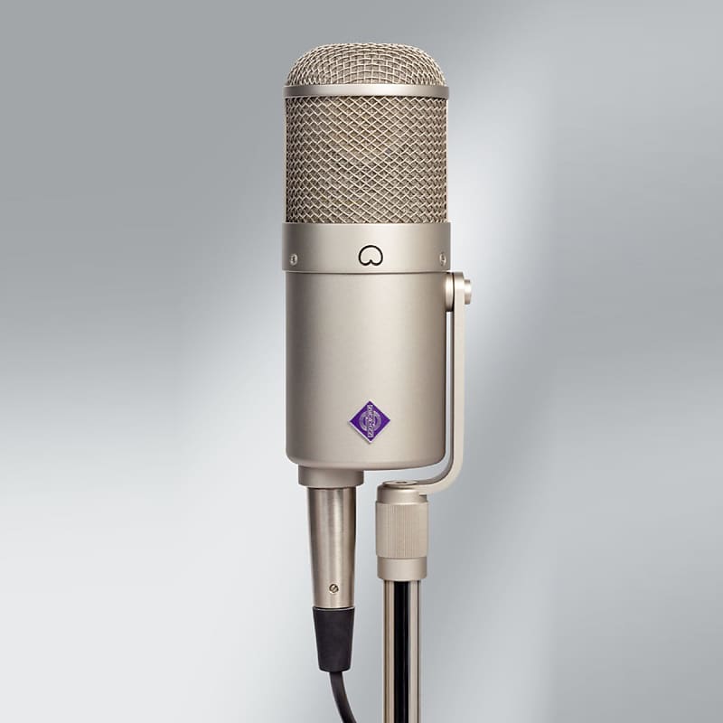 цена Микрофон Neumann U 47 fet Collector's Edition Large Diaphragm Cardioid Condenser Microphone