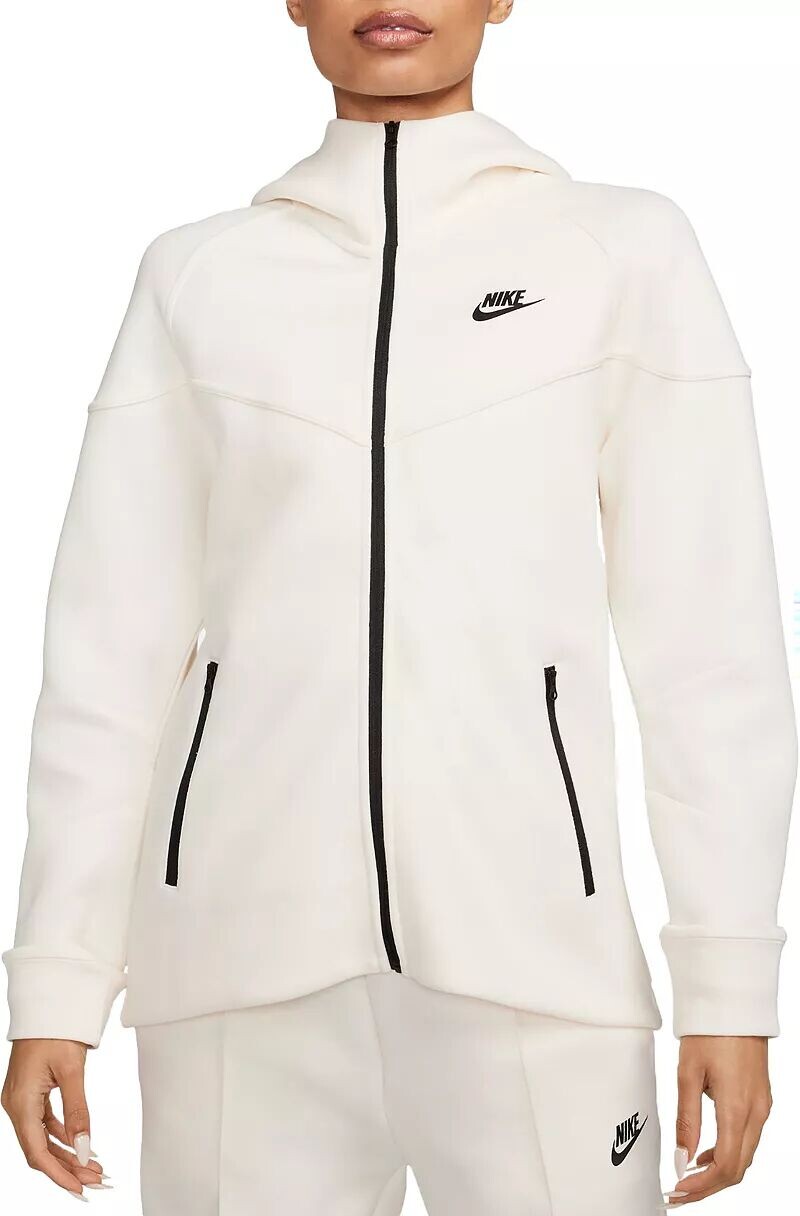 

Женская худи с молнией во всю длину Nike Sportswear из технического флиса Windrunner