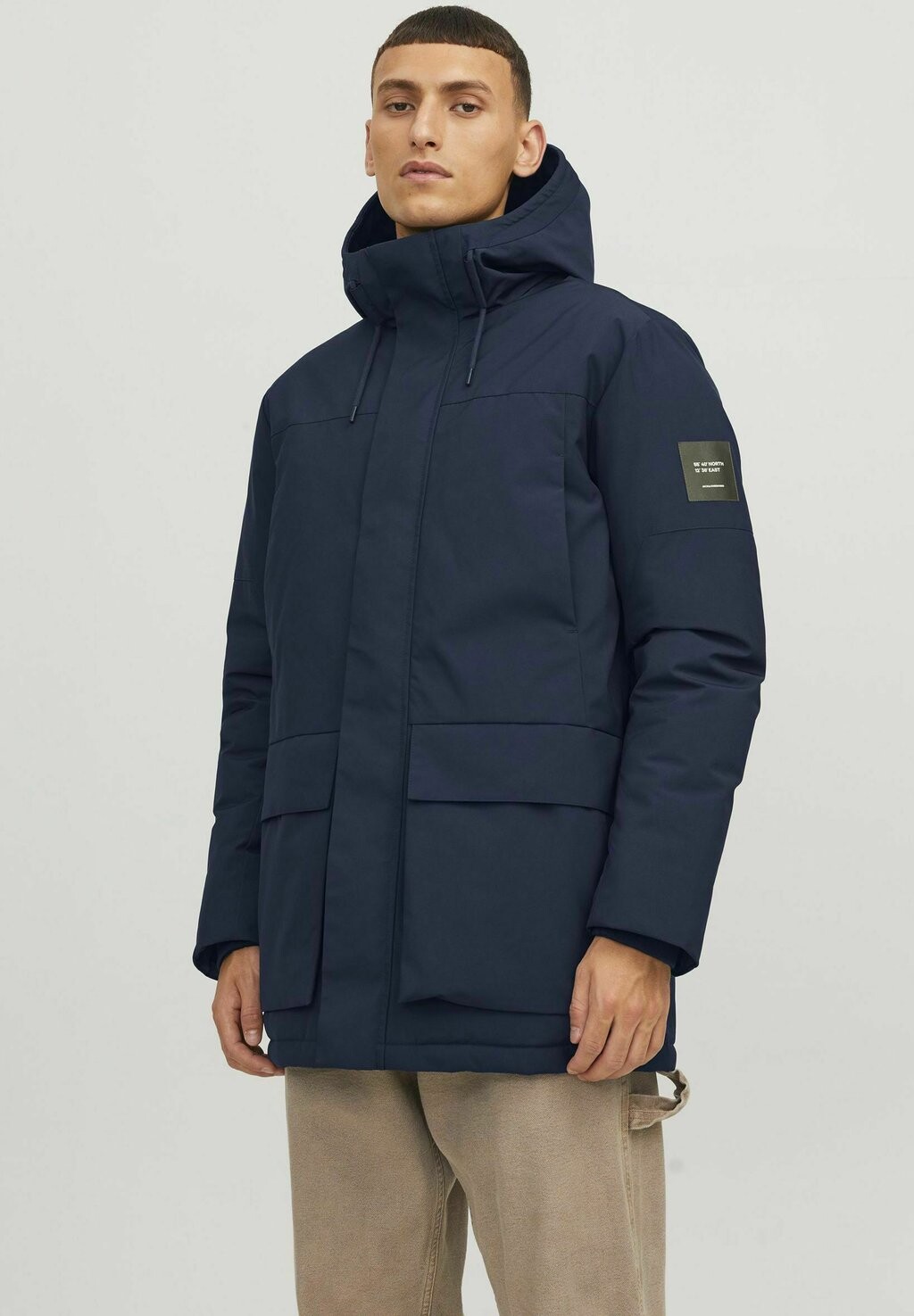 

Парка EROB SN Jack & Jones, темно-синий пиджак