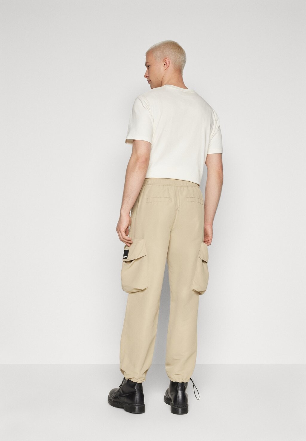 

Брюки-карго Karl Lagerfeld Jeans, бежевый