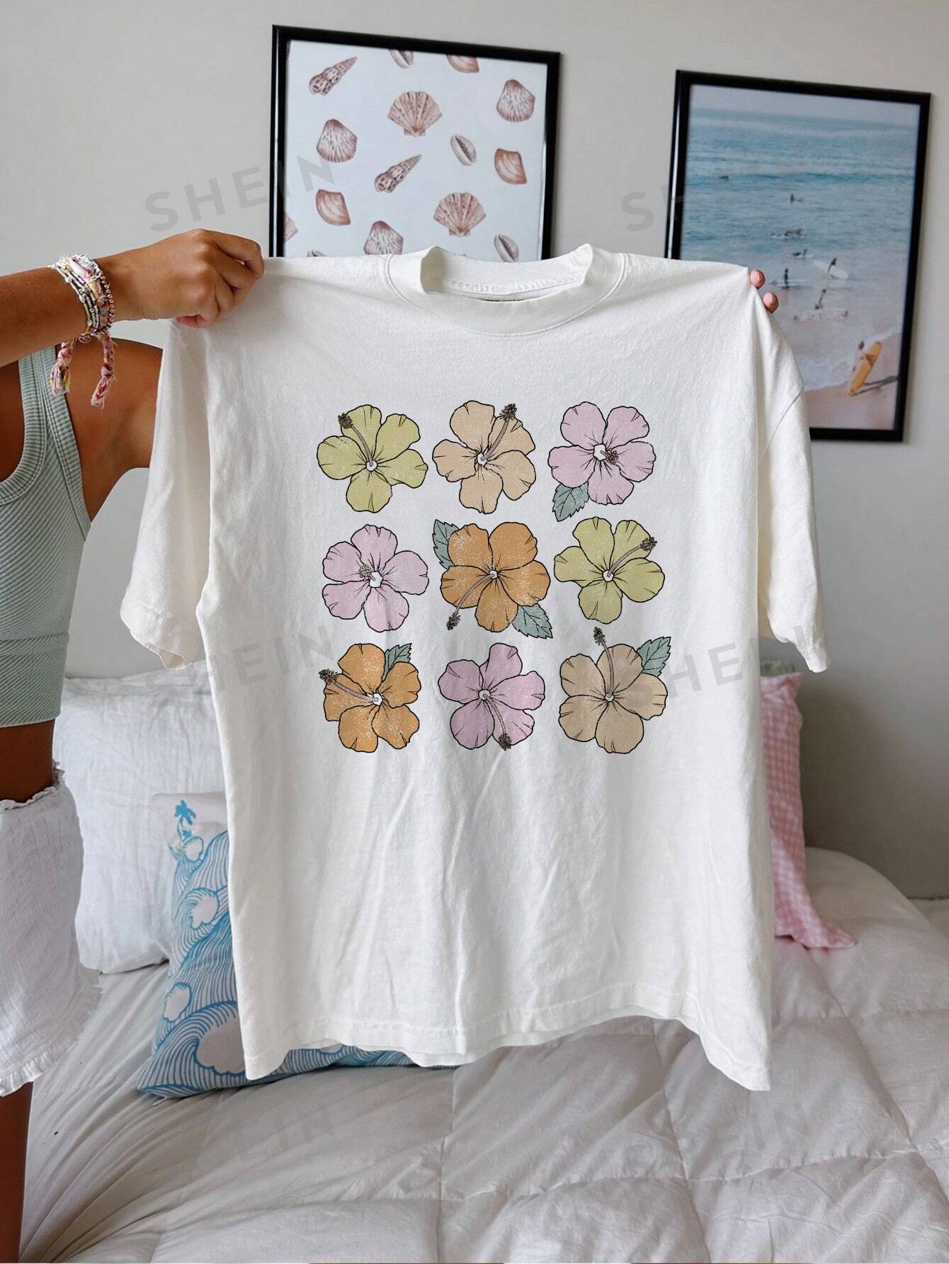 SHEIN EZwear Повседневная простая женская футболка с круглым вырезом и короткими рукавами с широким островным принтом, белый