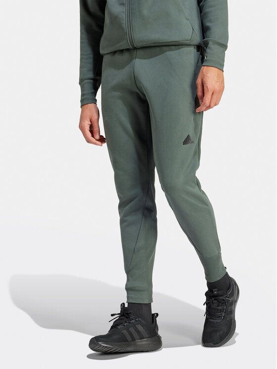 цена Спортивные брюки стандартного кроя Adidas, зеленый