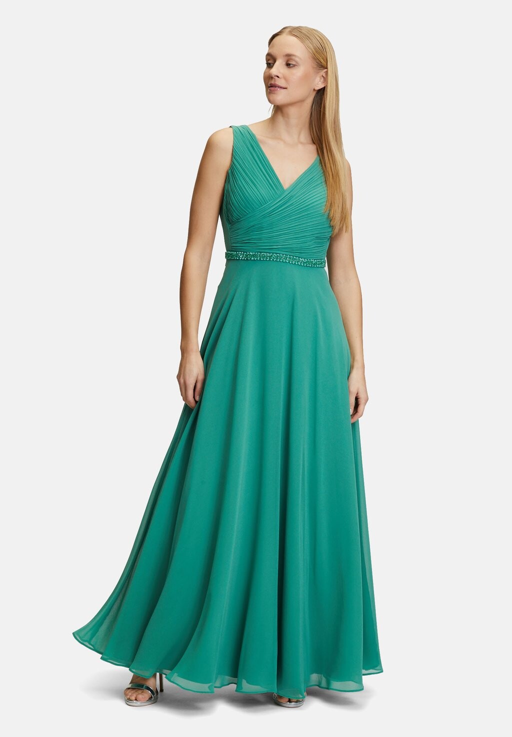 

Бальное платье MIT PLISSEE Vera Mont, цвет silky green