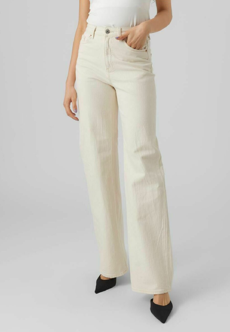 

Расклешенные джинсы Vero Moda