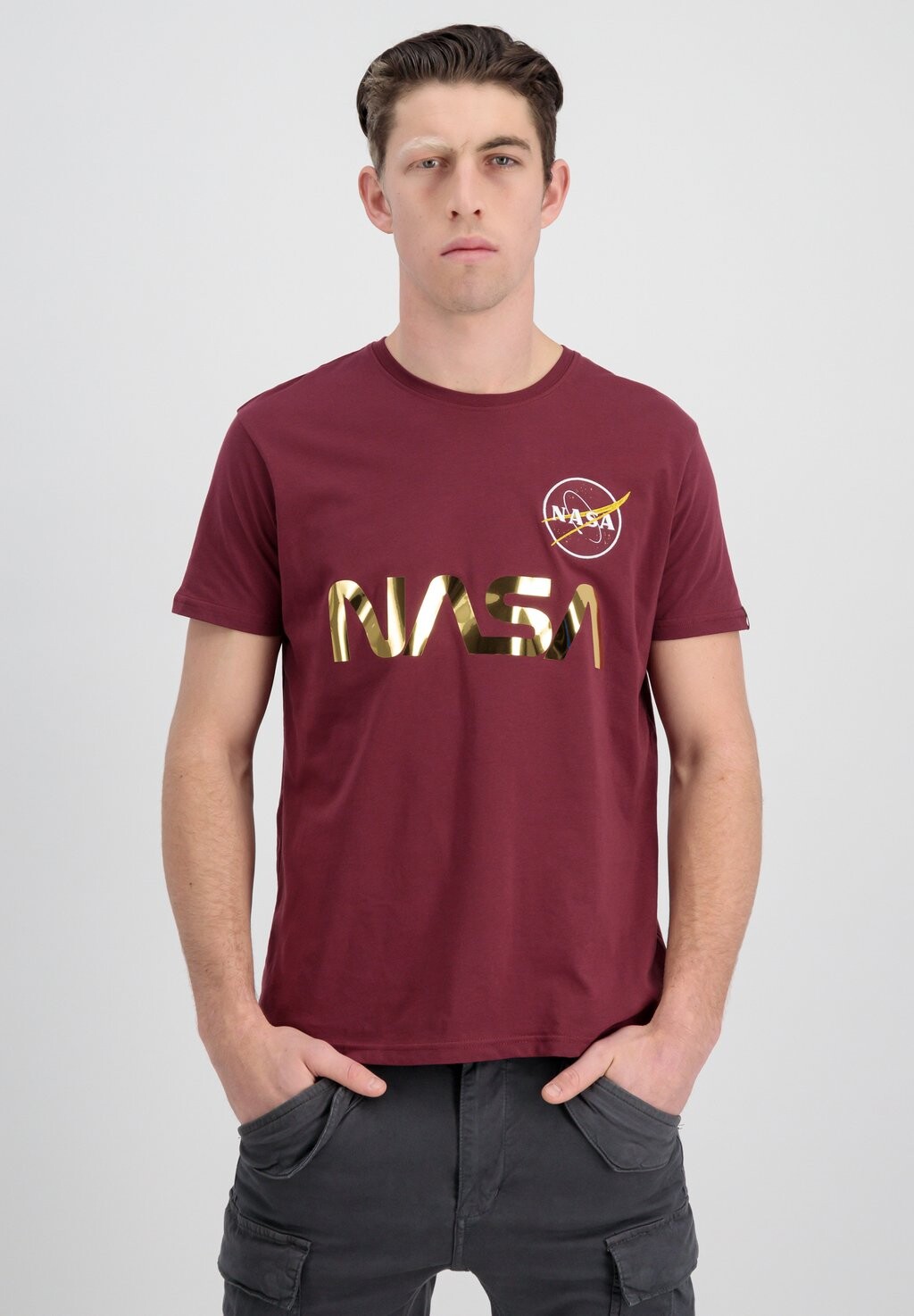 

Футболка с принтом Alpha Industries, бордовый