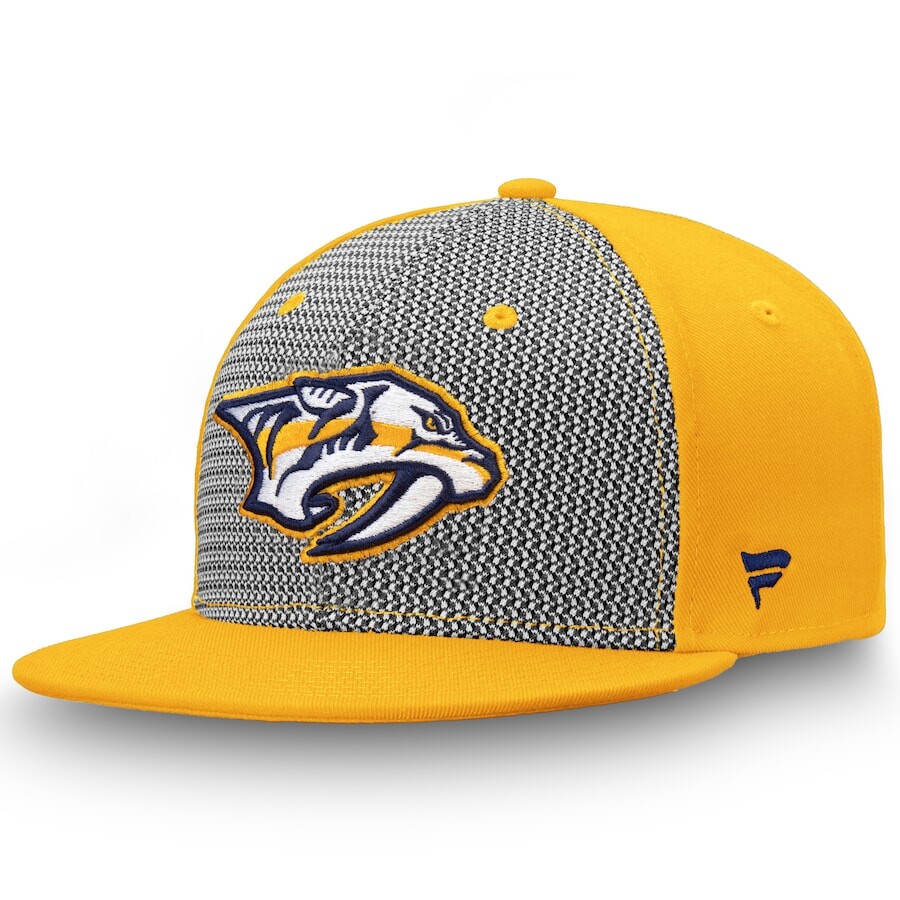 

Бейсболка Fanatics Branded Nashville Predators, серый