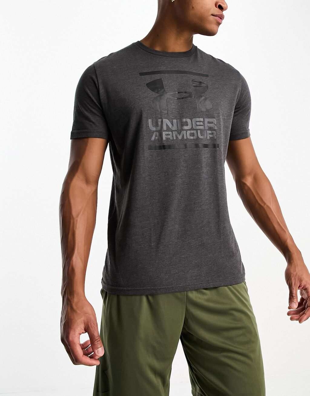 

Темно-синие шорты с рисунком Under Armour Tech