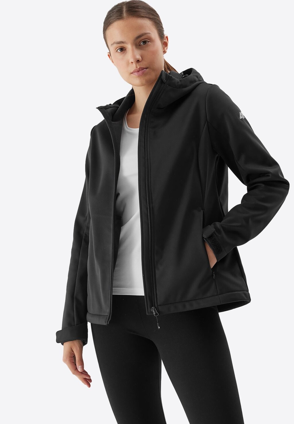 

Куртка Softshell 4F, насыщенный черный