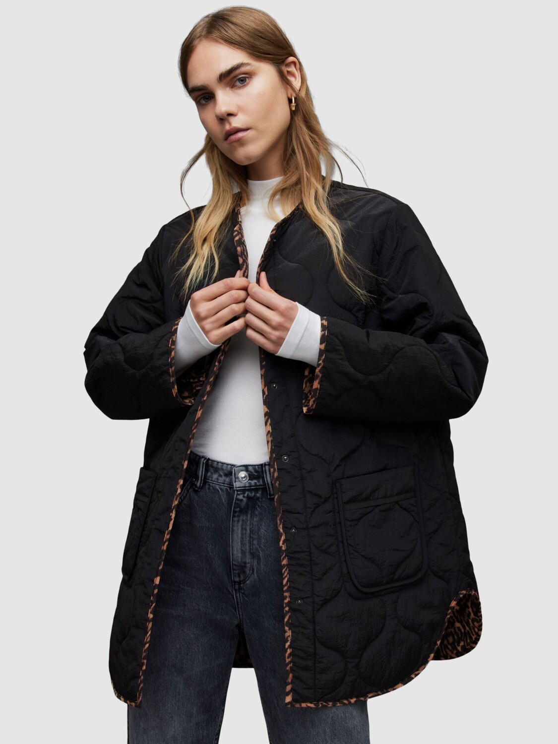 

Двусторонняя стеганая куртка AllSaints Phyllis, черный/леопардовый