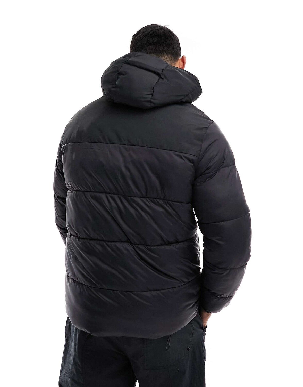 

Черный пуховик с капюшоном Jack & Jones Essentials