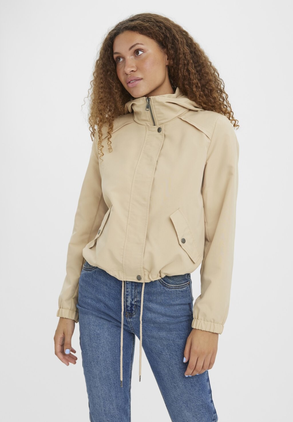 

Легкая куртка Vero Moda, Серый