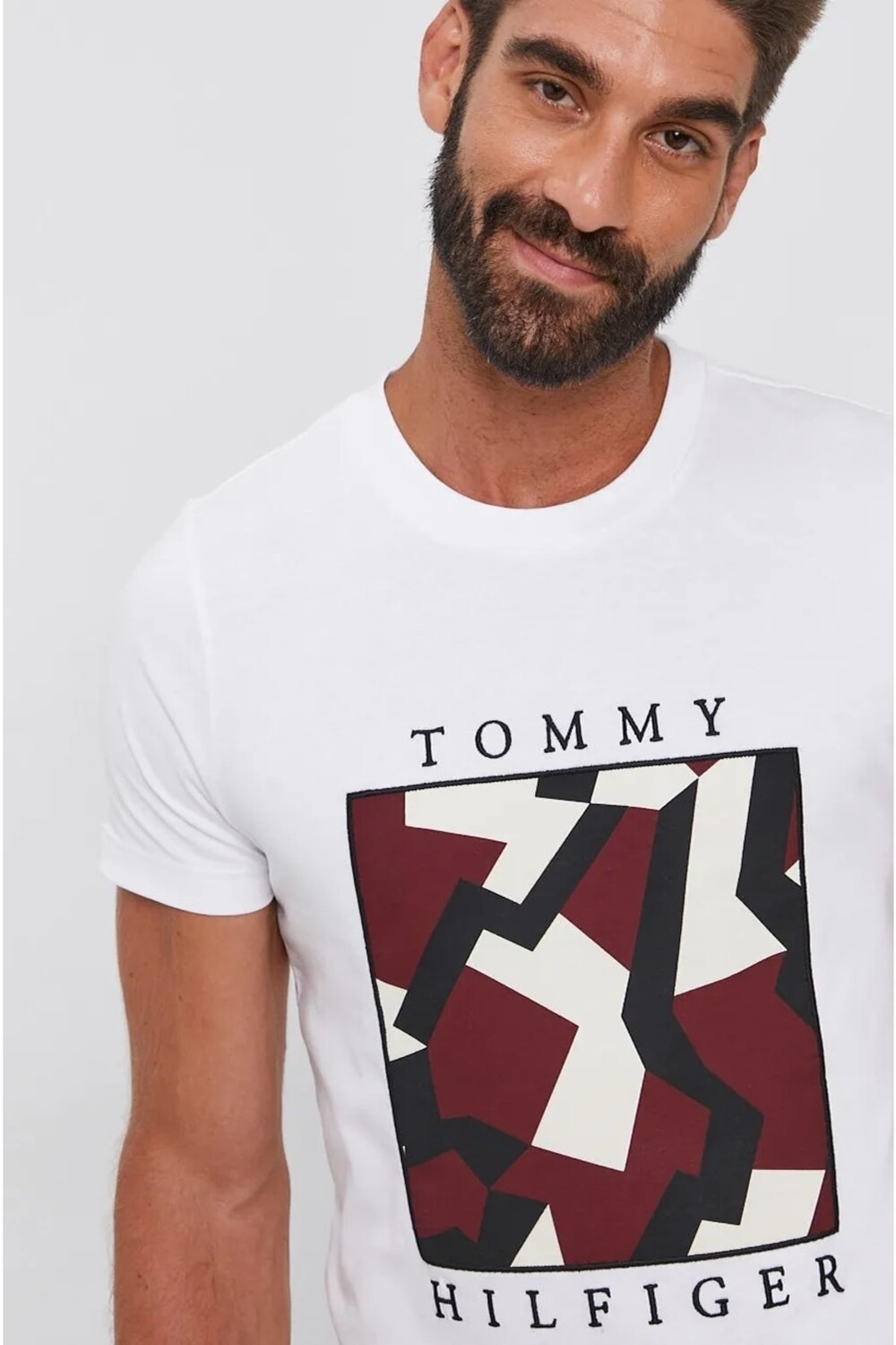 

Футболка Tommy Hilfiger, белый