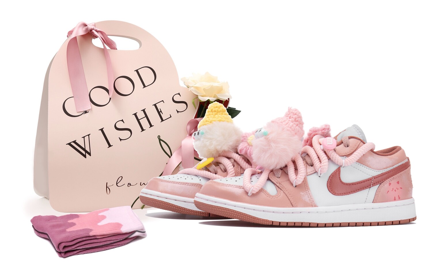 

Кроссовки Air Jordan 1 Vintage Basketball Shoes Women's Low-top White/pink/orange, розовый