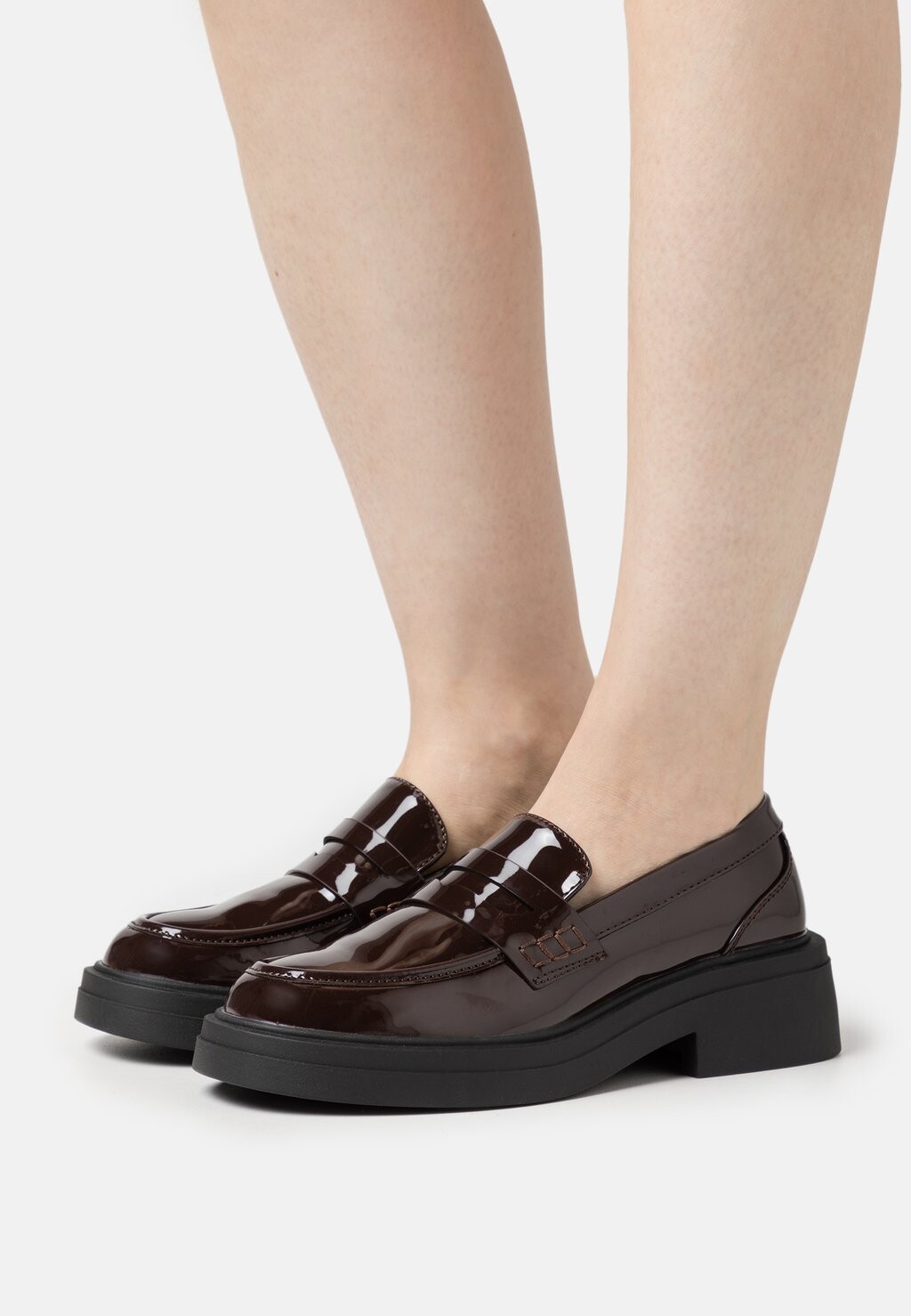 

Лоферы ONLY SHOES, коричневый
