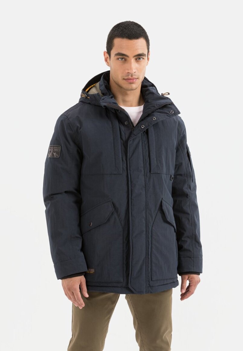 

Зимнее пальто camel active