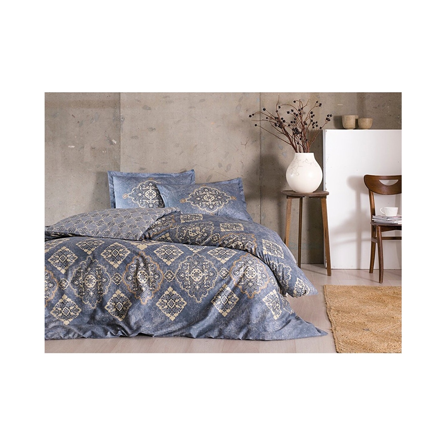Комплект постельного белья Tac Marilla темно-синего атласного цвета