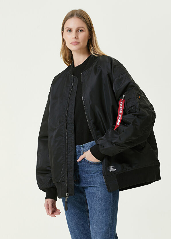 

Черный бомбер Alpha Industries