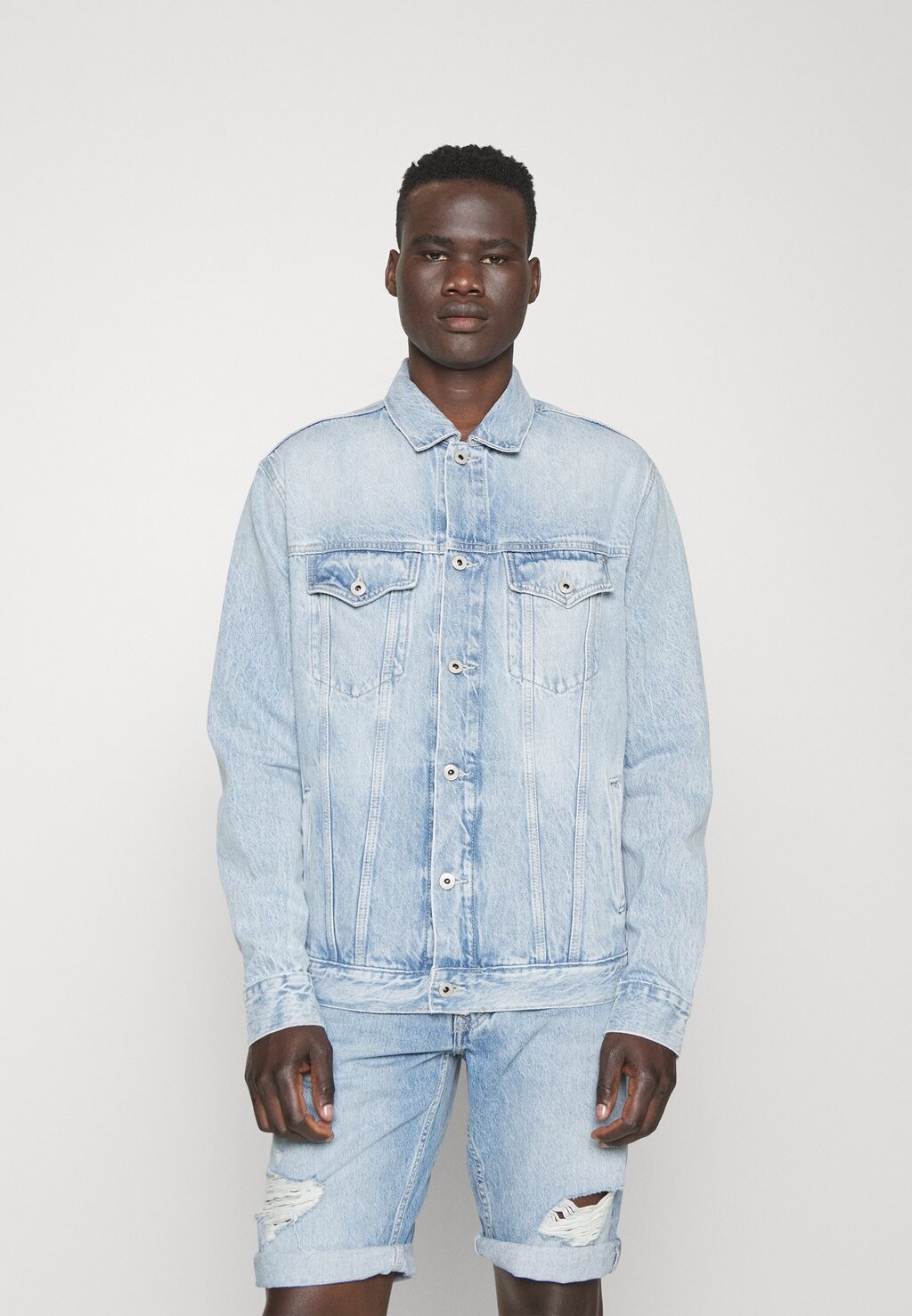 

Джинсовая куртка Pepe Jeans