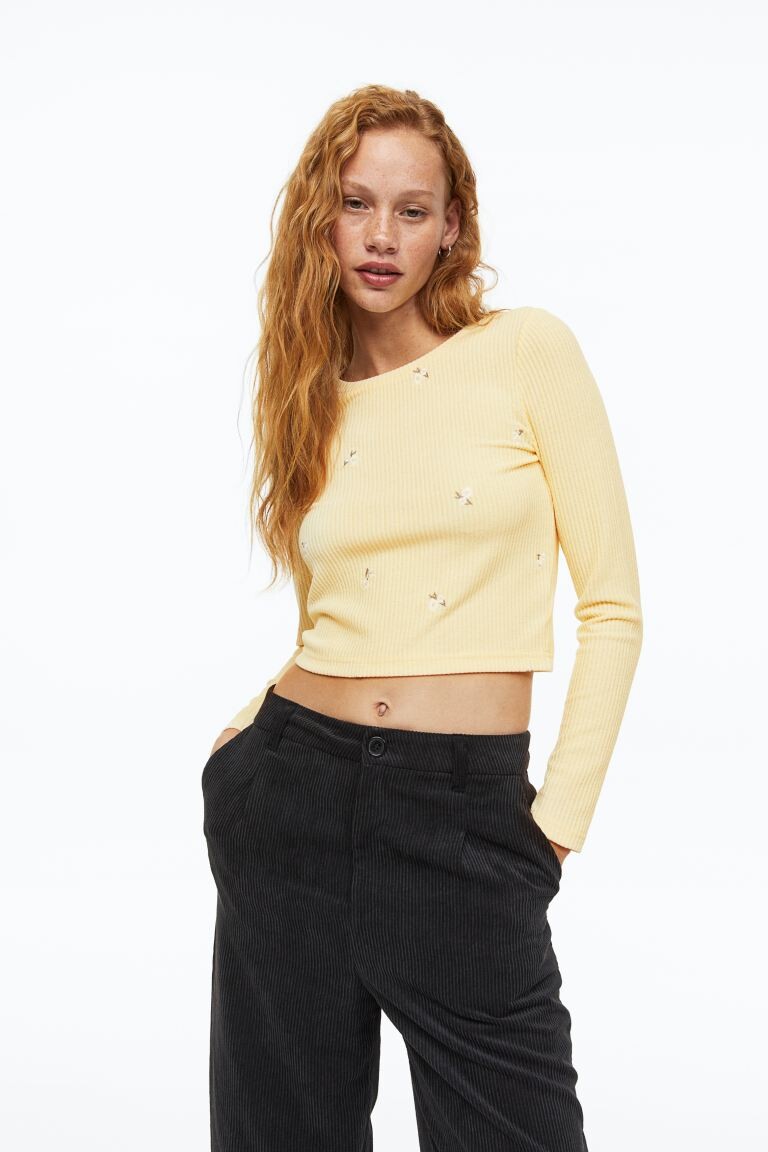 

Топ в рубчик с вышивкой H&M