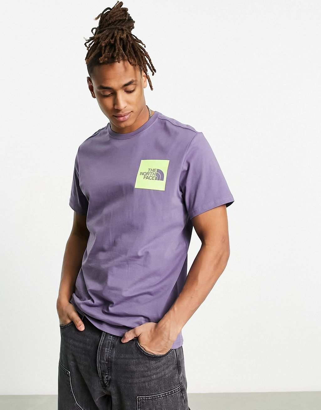 

Фиолетовая футболка с логотипом The North Face Fine