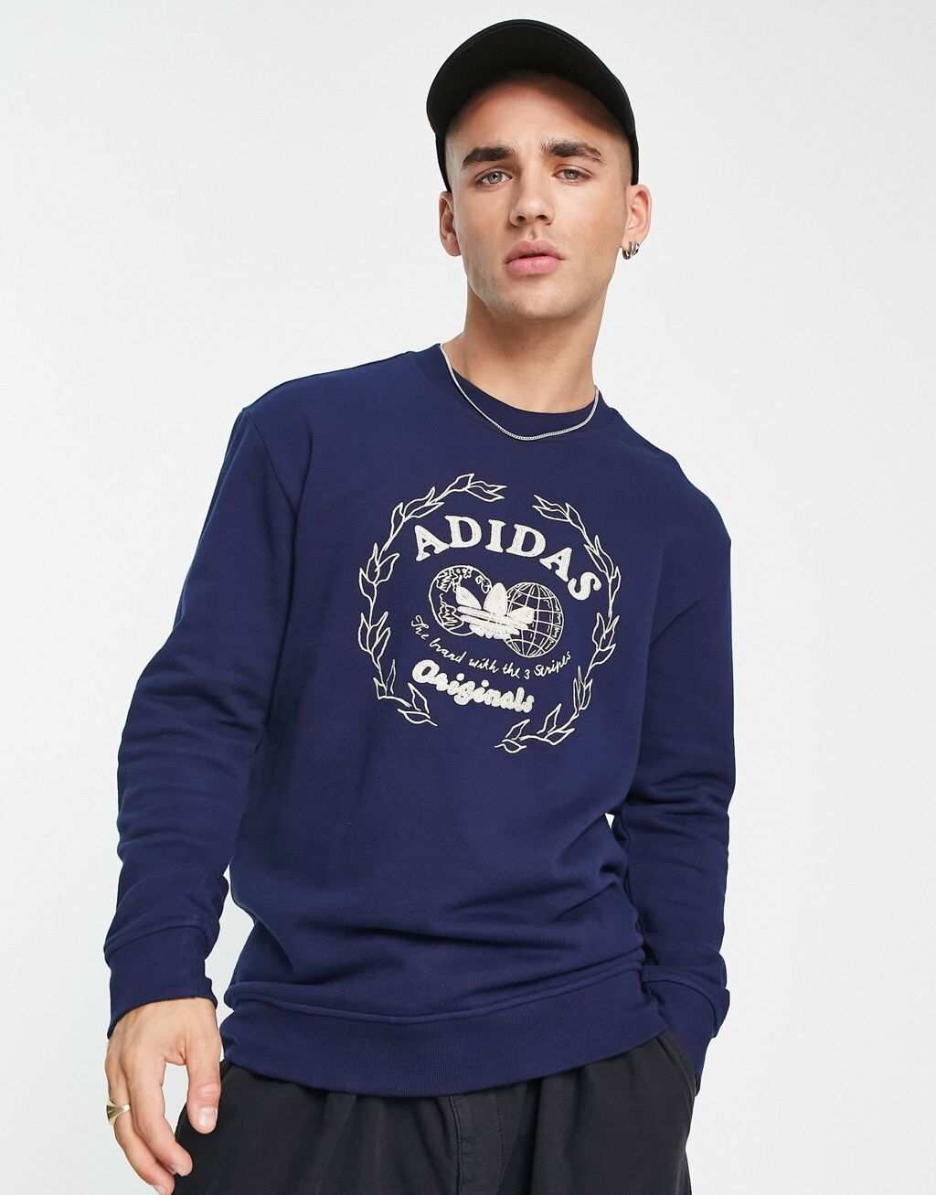 

Темно-синяя толстовка с большим логотипом adidas Originals, Синий
