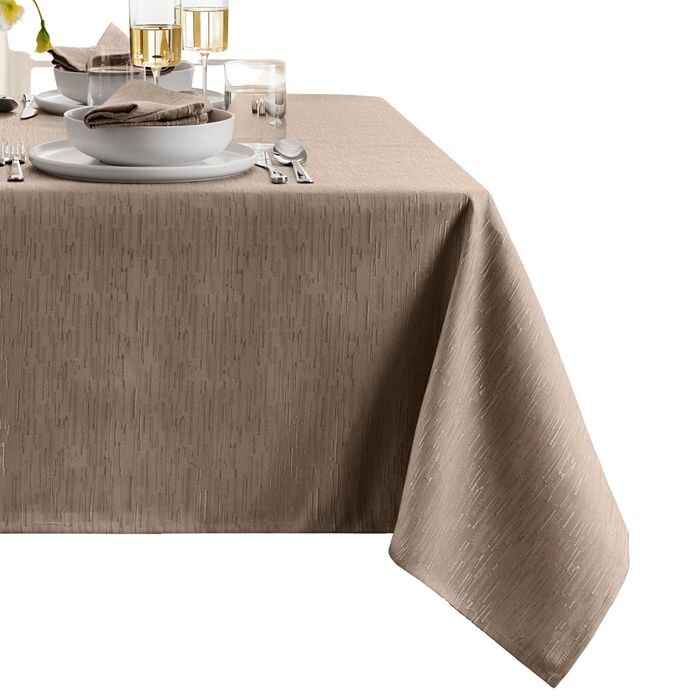 

Скатерть Continental с твердой текстурой, водостойкая и грязеотталкивающая, 60 x 120 дюймов Elrene Home Fashions