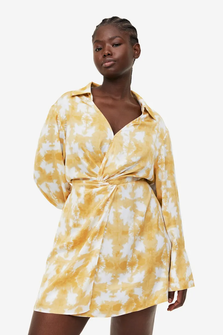 

Платье-рубашка с закрученными деталями H&M, желтый