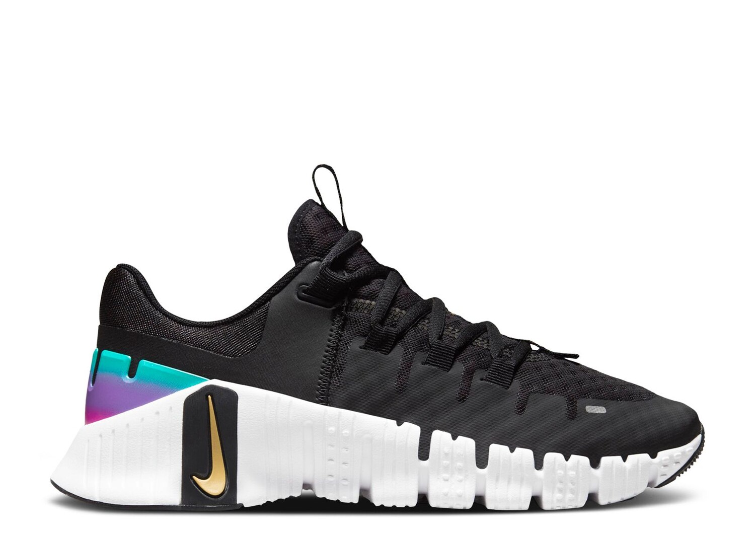 

Кроссовки Nike Wmns Free Metcon 5 Premium 'Black Fireberry Gold', черный