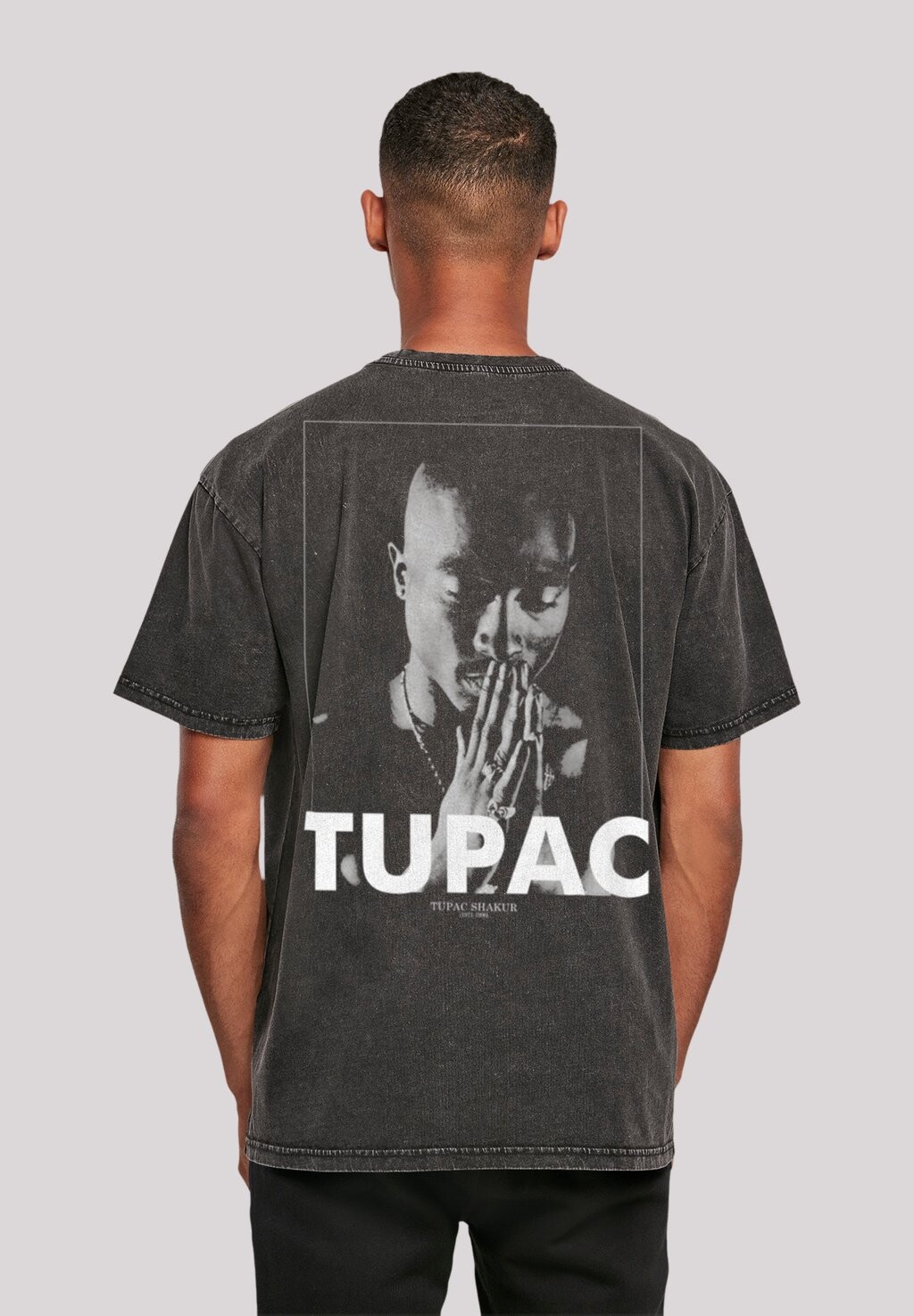 

Футболка с принтом TUPAC SHAKUR PRAYING F4NT4STIC, цвет schwarz