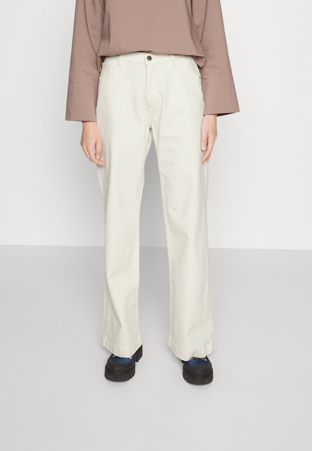 

Джинсы Bootcut DL1961
