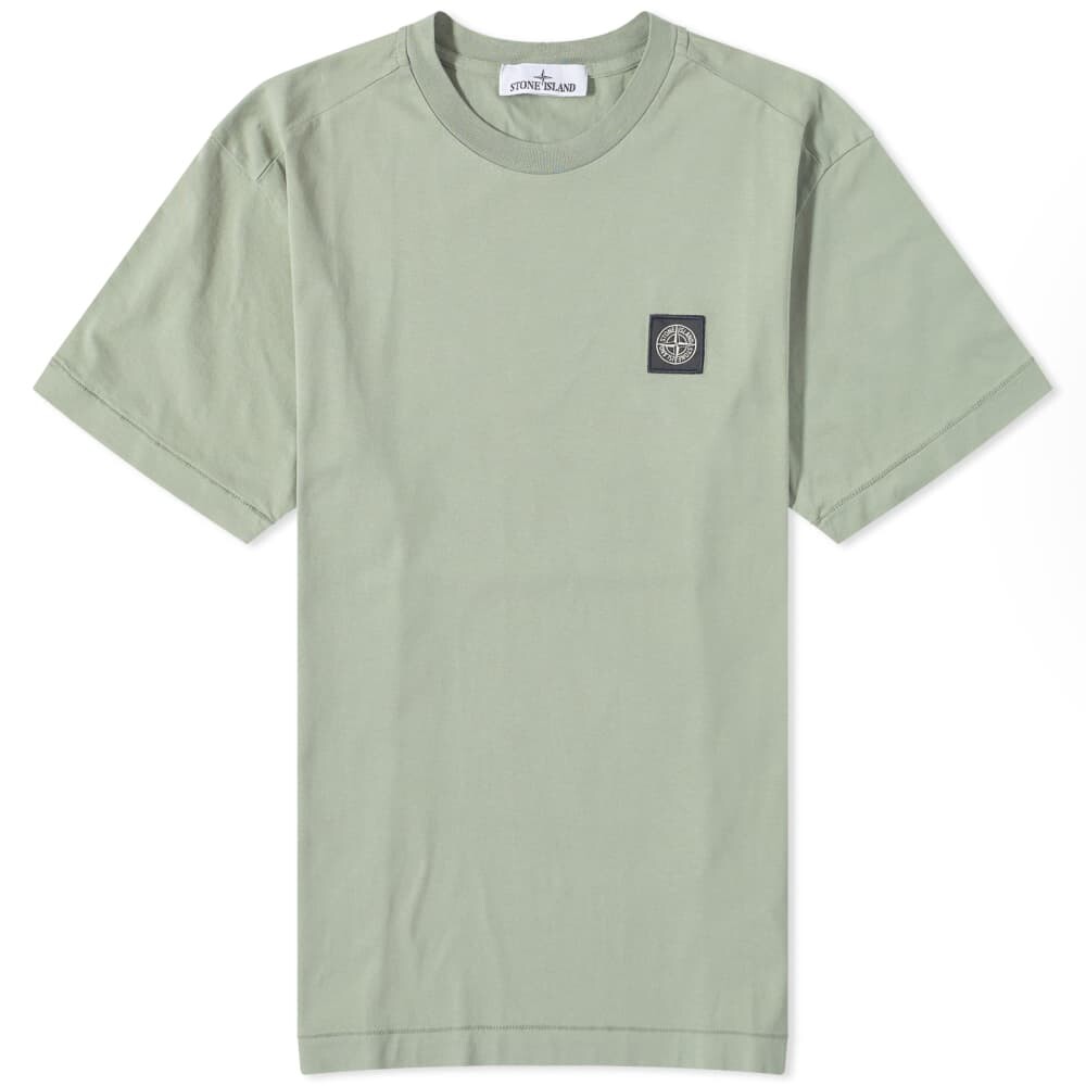 

Футболка с нашивкой Stone Island