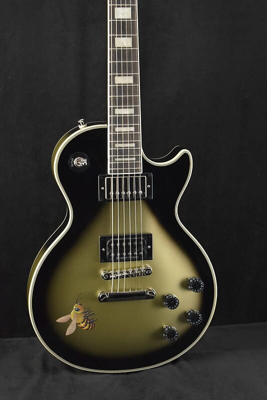 

Электрогитара Epiphone Adam Jones Les Paul Custom Art Collection: Mark Ryden’s “Queen Bee” Antique Silverburst