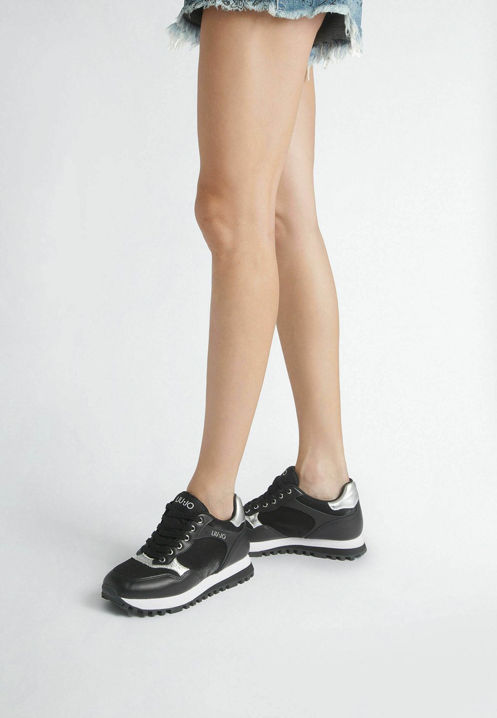 Низкие кроссовки Brighty LIU JO, черный кроссовки низкие liu jo brighty mesh platform sneakers цвет silver colour