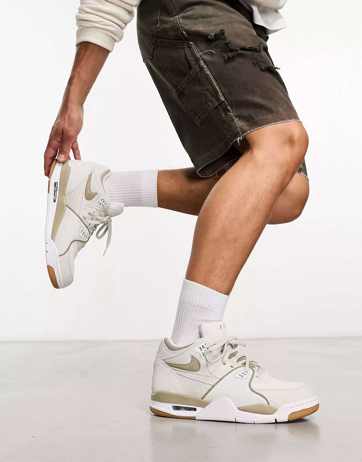 

Кроссовки Nike Air Flight 89 кремово-белого цвета, Белый