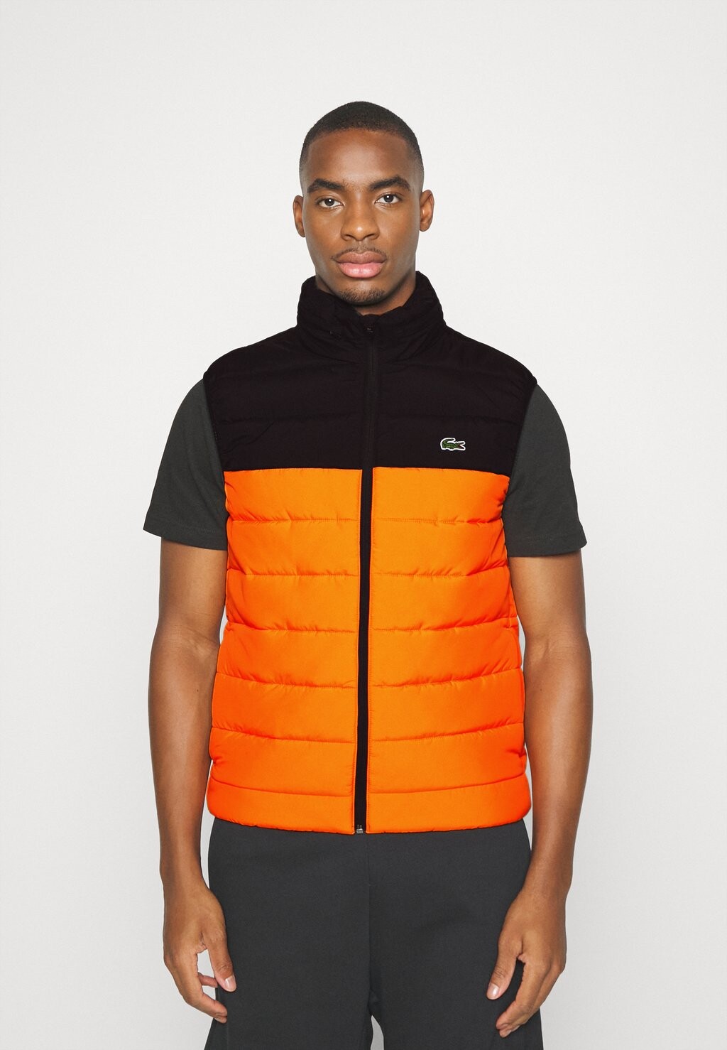 

Жилет Lacoste