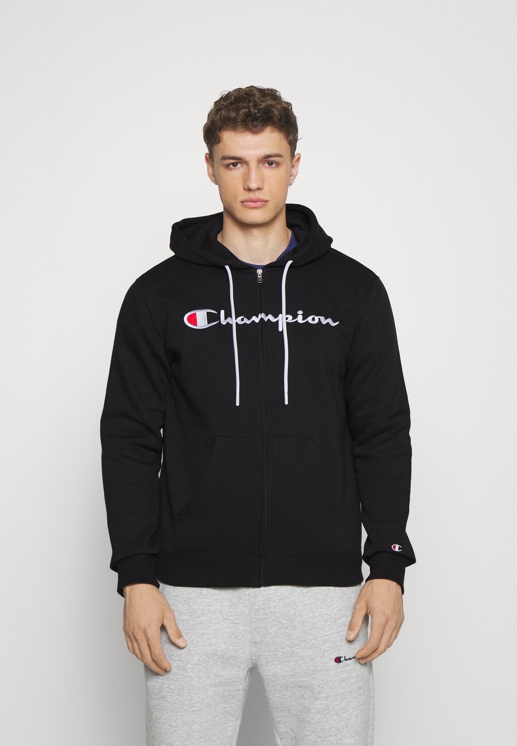 

Толстовка на молнии Champion, черный