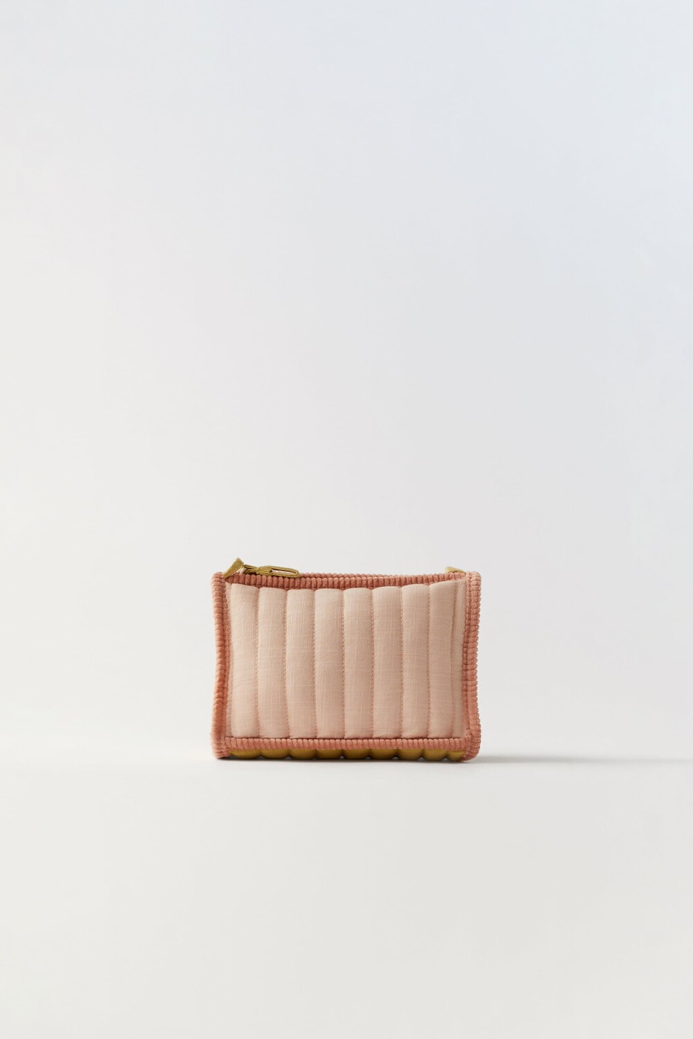 

Стеганая сумка для туалета Zara, розовый