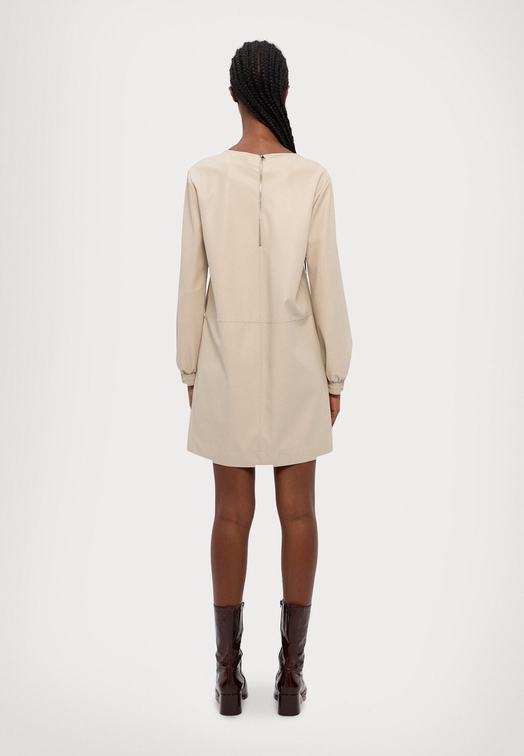 

Повседневное платье PEPE Max Mara Leisure, бежевый