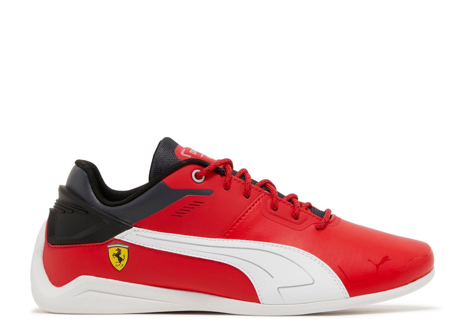 

Кроссовки Puma Scuderia Ferrari X Drift Cat Delta 'Rosso Corsa White', красный